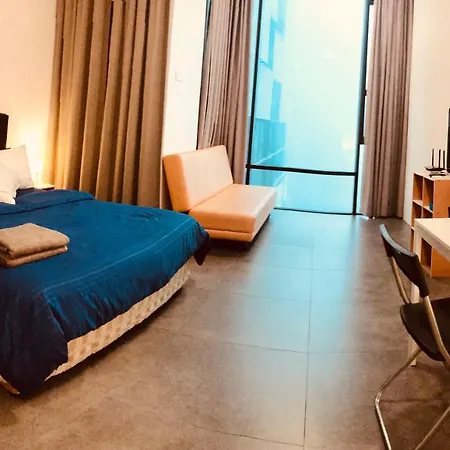 Montana Suite 5, Empire Damansara Petaling Jaya Exterior photo
